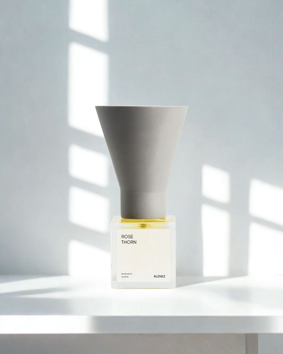 Nước hoa Rose Thorn