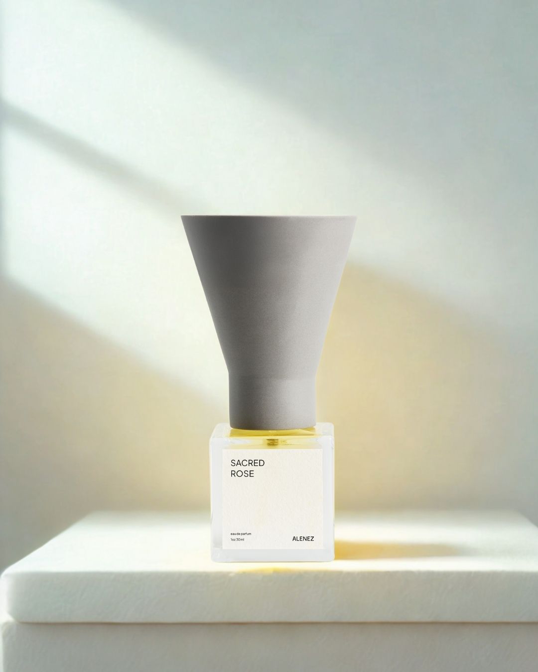 Nước hoa Sacred Rose